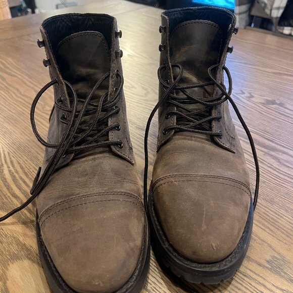 THURSDAY BOOTS 9.5 MENS (tobacco) - Picture 2 of 6